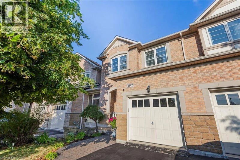 4142 JUDSON Common, Burlington, Ontario, L7M0G4, Burlington, Ontario — photo 1 of 5