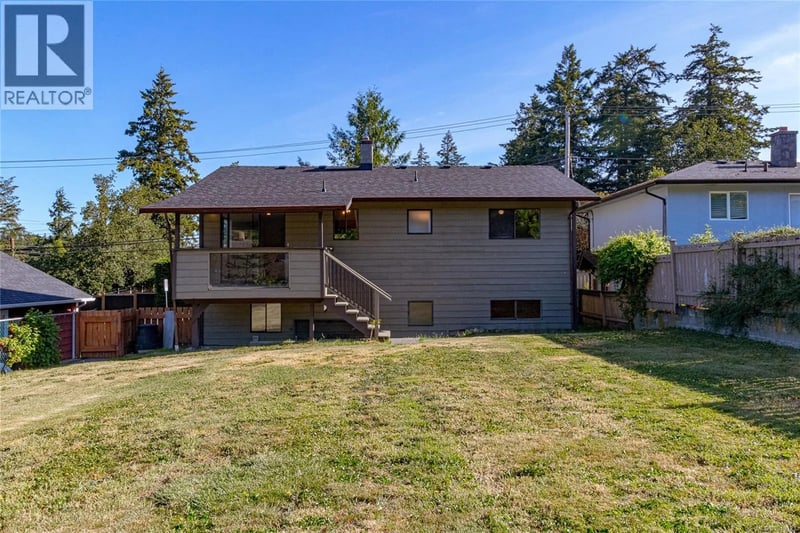 1389 Hastings Street, Saanich, British Columbia, V8Z2W6, Saanich, British Columbia — photo 1 of 5
