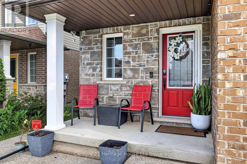 1180 CAEN Avenue, Woodstock (Woodstock - North), Ontario, N4T0G3, Woodstock (Woodstock - North), Ontario — photo 1 of 5