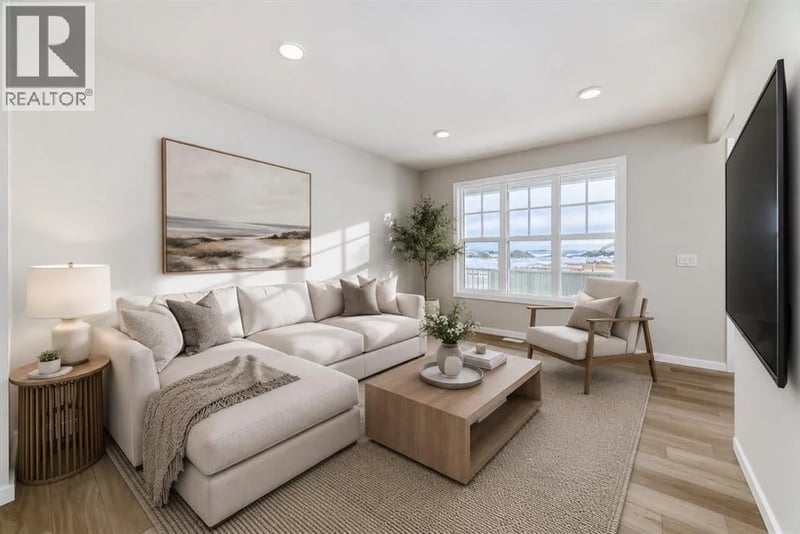 8 Savanna Place Northeast, Calgary, Alberta, T3J5P8, Calgary, Alberta — photo 1 of 5