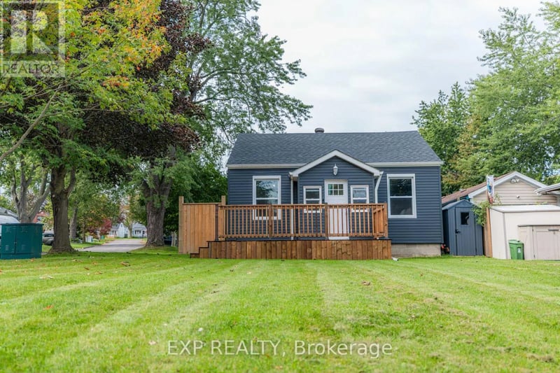 18 Nelson Avenue, Ajax (Central), Ontario, L1S1Z7, Ajax (Central), Ontario — photo 1 of 5