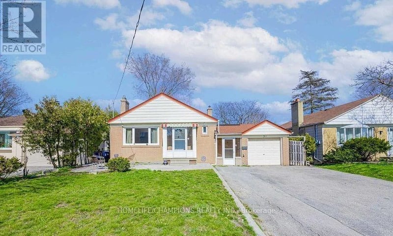 #BSMT 21 moran Road, Toronto (Agincourt South-Malvern West), Ontario, M1S2H8, Toronto (Agincourt South-Malvern West), Ontario — photo 1 of 5
