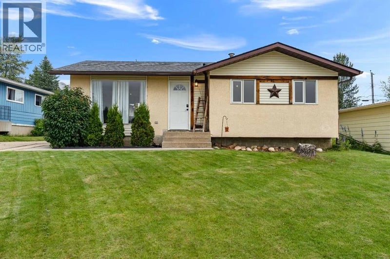 5415 Willock Crescent, Swan Hills, Alberta, T0G2C0, Swan Hills, Alberta — photo 1 of 5