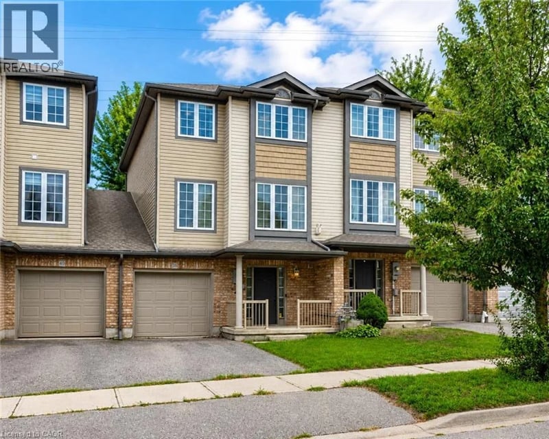 38 TUDOR Street, Kitchener, Ontario, N2R1W4, Kitchener, Ontario — photo 1 of 5