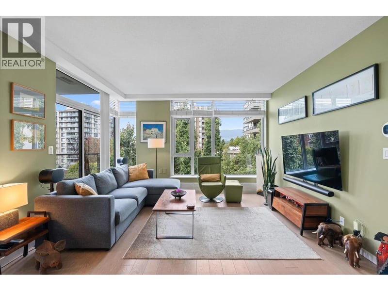 #308 135 2ND Street, North Vancouver, British Columbia, V7M0C5, North Vancouver, British Columbia — photo 1 of 5