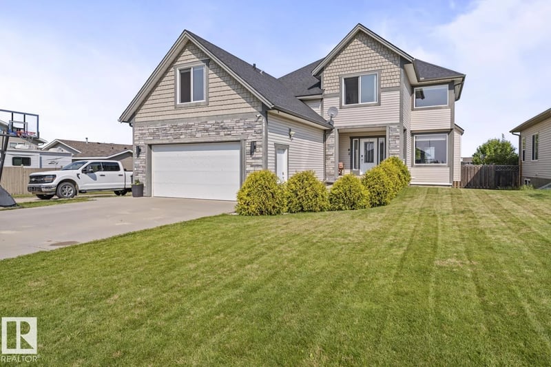 4614 62 AV, Cold Lake, Alberta, T9M2B5, Cold Lake, Alberta — photo 1 of 5