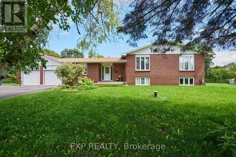 1383 Keswick Drive, Ottawa, Ontario, K4P1A8, Ottawa, Ontario — photo 1 of 5