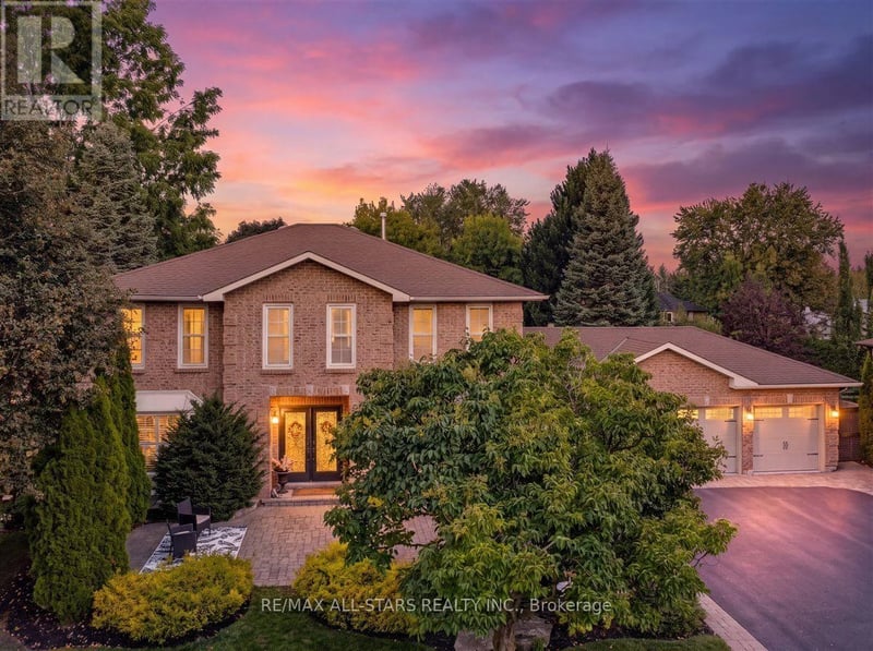 1824 Mount Albert Sideroad, East Gwillimbury (Sharon), Ontario, L0G1V0, East Gwillimbury (Sharon), Ontario — photo 1 of 5