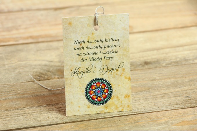Zawieszki na butelki weselne z kolekcji Folk