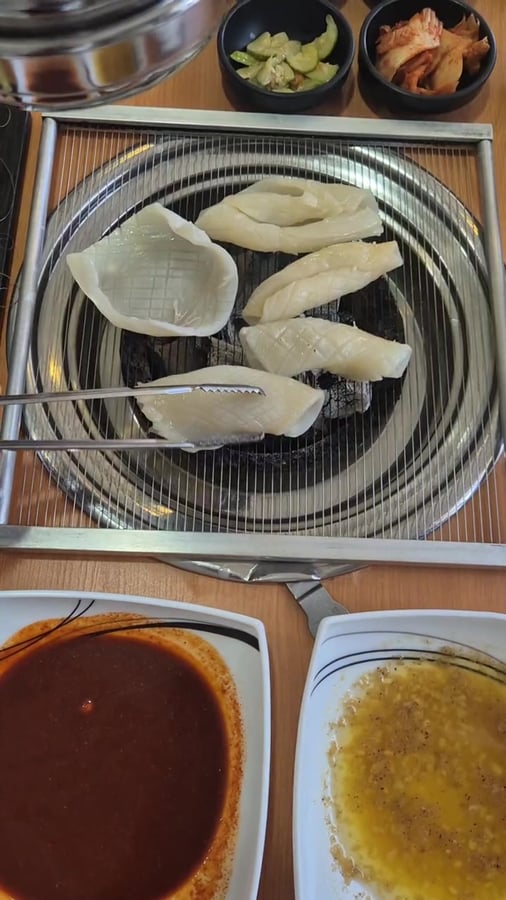 RICEHOUSE video: squid on the grill