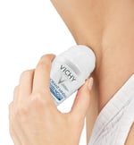 فيشي مزيل عرق مينيرال رول أون 48 ساعة 50مل Vichy Mineral Deodorant Roll On 48-hour