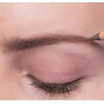 ايسنس قلم تحديد الحواجب ديزاينر – 01 بني Essence Eyebrow Designer Brown