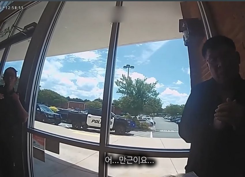 1ebec223e0dc2bae61abe9e74683726d30d4a1cbee7388a891a3613df9b5bd2ea8c9c67a6006485d5fb4afce8dd4c906fe74