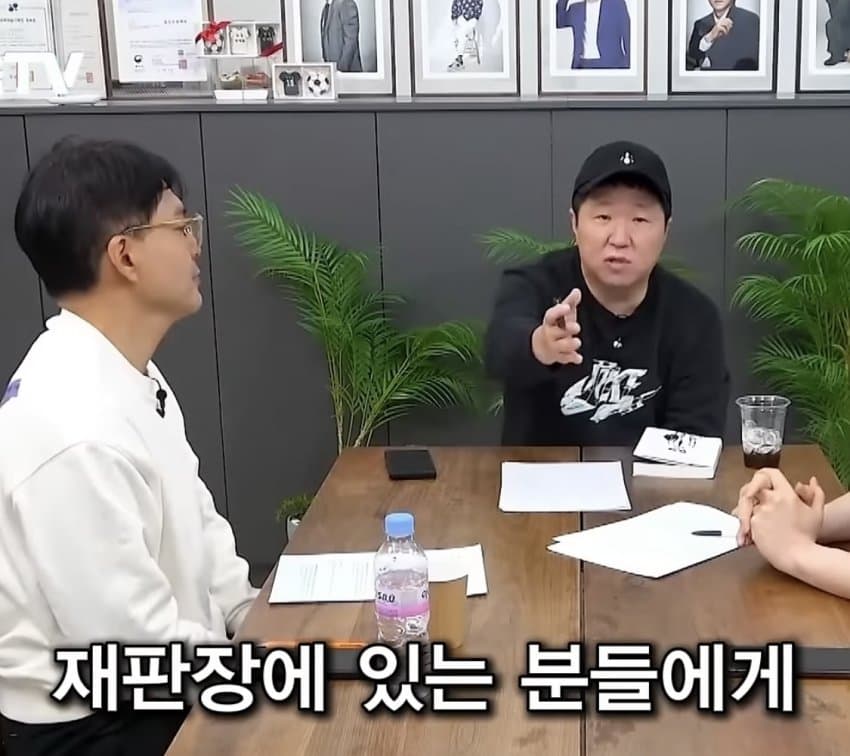 79e88170c0f31b84239c8f93439c701ef5f2cf99d00c793a098824736eb8c34b42f8e8a740333ef79d46603d77912ce46f34a7f9