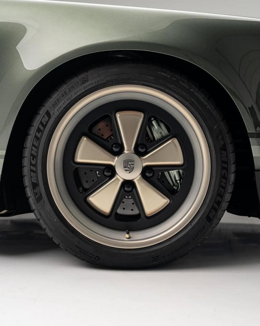 79bfd123b1813ea46dba87e61085226bf97731d9b1a80a88cc4cf098800de8d557efb279b69fbf046fbff372a02480de09f341536c88b135