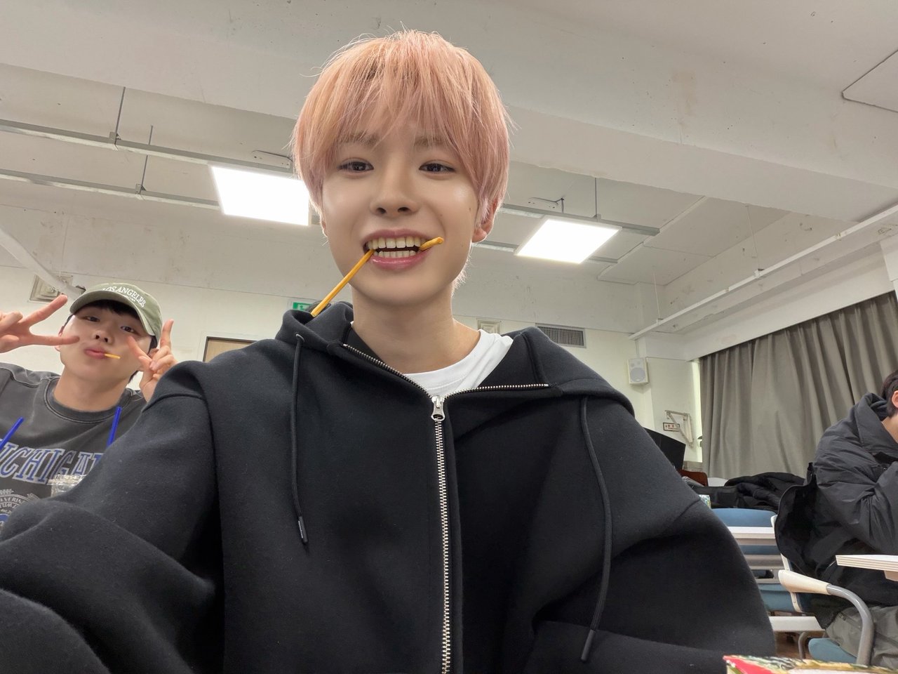 [잡담] 위시 지금 정규 프로모 돌리는거 에바(p) | 인스티즈