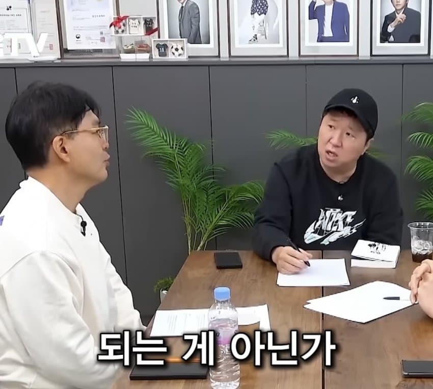 7d998771b5856c8723e68fec309c706f896a51e9cf1454222b3066efcfc1a7f6a05a63bec0b09900e6769a2d226b3a273217f65f