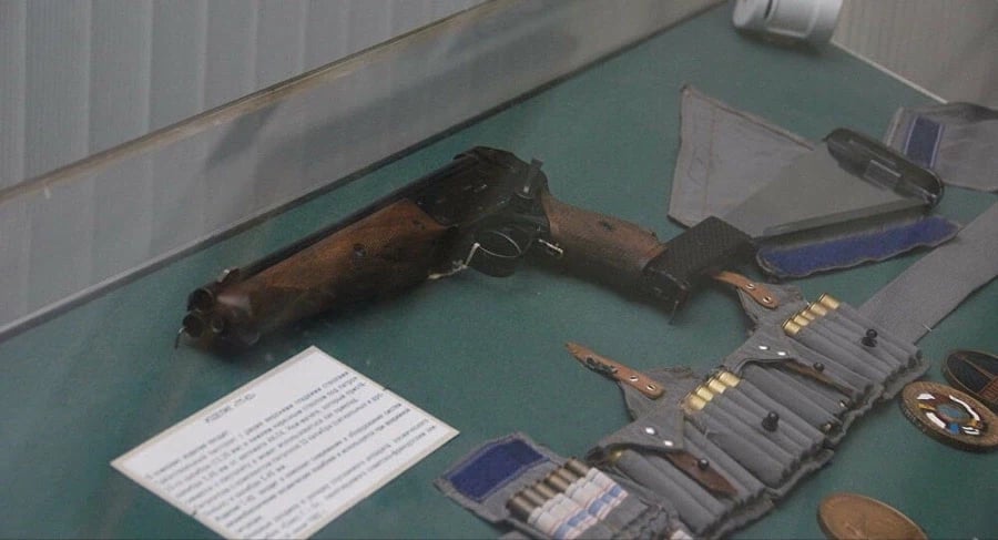 아폴로 프로젝트에서 우주비행사들에게 지급된 무기_2.webp