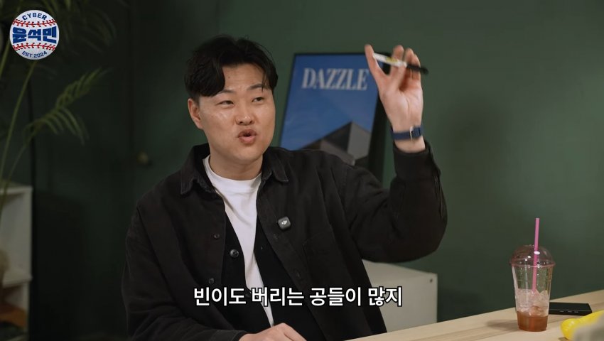 1ebec223e0dc2bae61abe9e74683726d37d6a0cbed758aa092a6613df9b5bd2ec8e651de8559d47f286c3f3d5b25d7b1e642