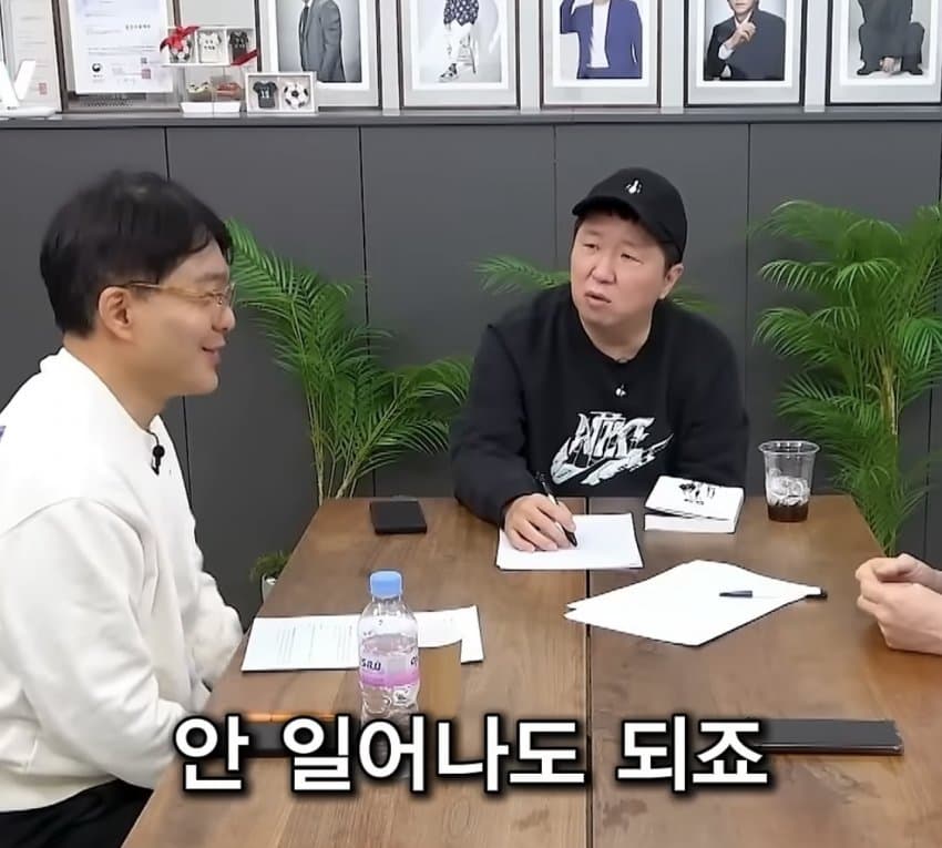 08998675b3f41bf523e6f4e7379c701fefab3a39fc0e6b352fe84f44ef8eba2f39fadd04fef2e1c54be9b2ede8512a1dc7a5994f