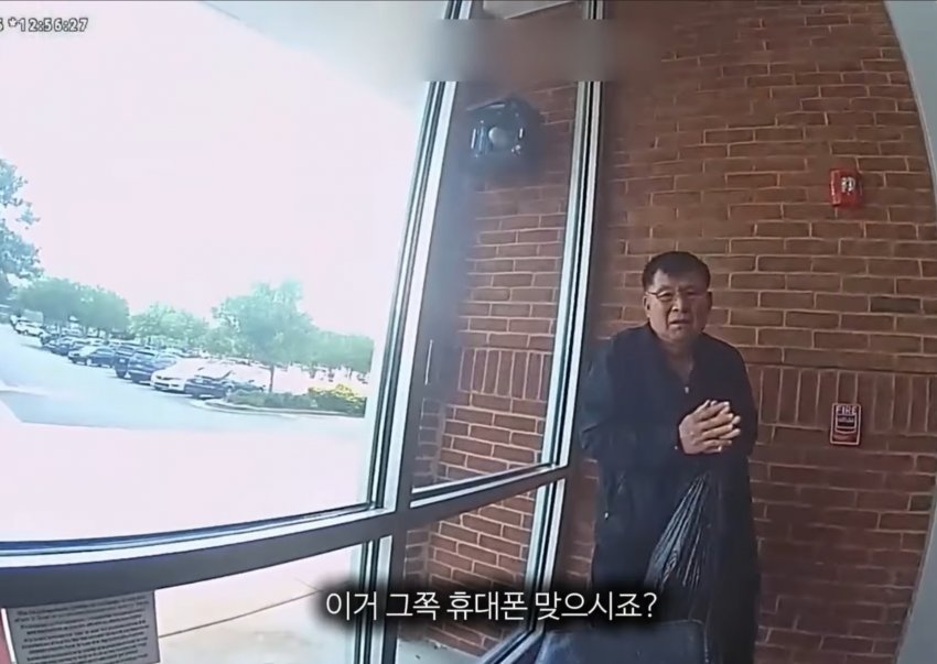 1ebec223e0dc2bae61abe9e74683726d30d4a1cbee7388a594a1613df9b5bd2e271cc17906993059a401304dea3a2cd583b3