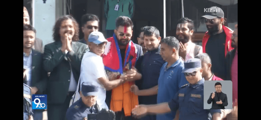 0998f271c4f11c8323ea8494409c701955bd4249d05191878d7ecfd711e627efe029faae2dd89c0841b2db0cf7a08bf542f74a9ba6