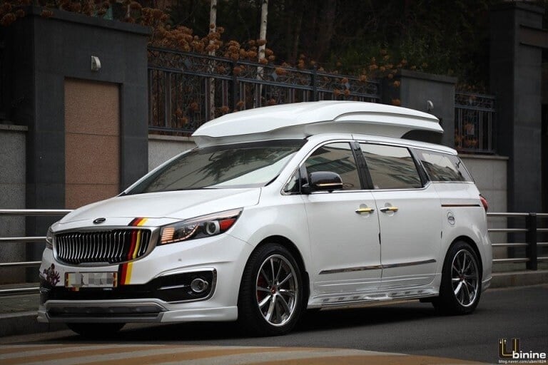 우리애가 옆집 아이랑 친해졌는지 저녁 같이먹자는데 애아빠 차가 카니발이라면 | 인스티즈