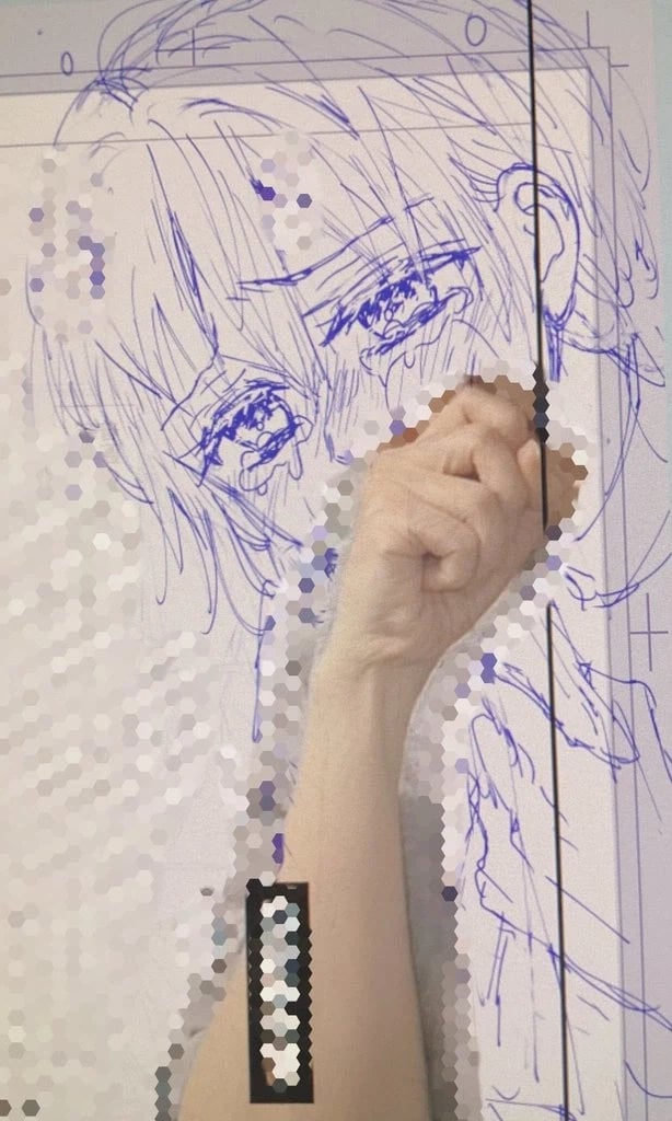 저작권 안전하게 손 따라그리기_1.webp