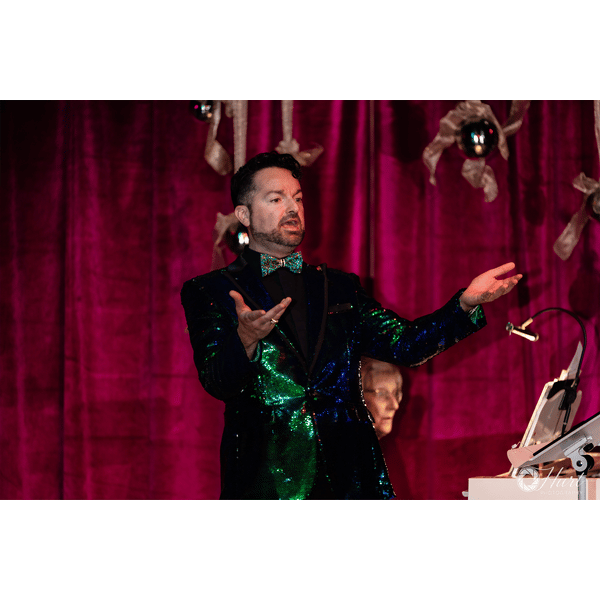 20251212 COMOCABARET TISTHESEASON JAH0043