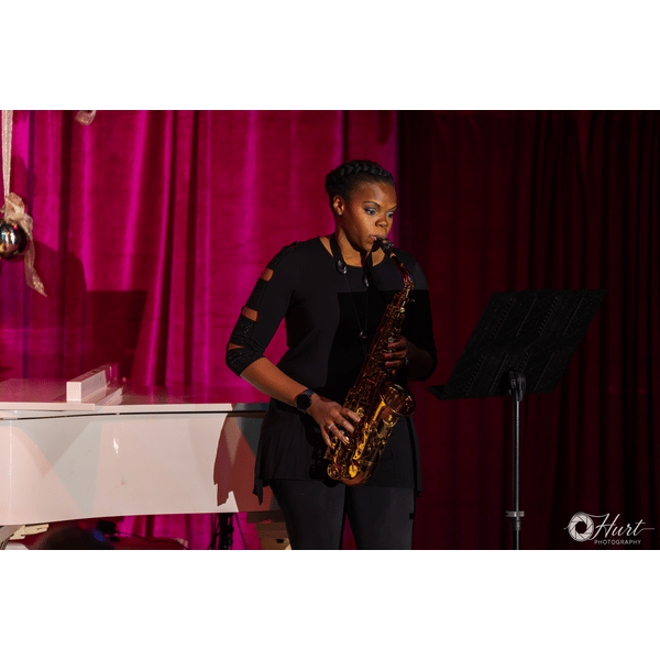 COMOCABARET TISTHESEASON JAH0274