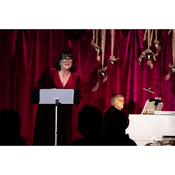 COMOCABARET TISTHESEASON JAH0173