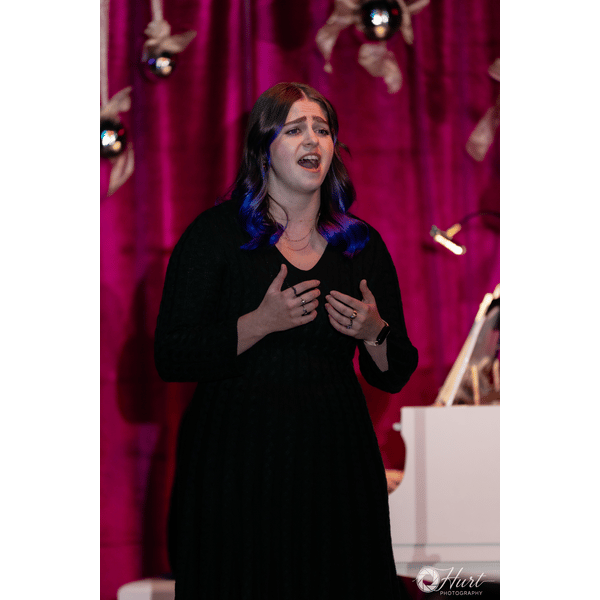 COMOCABARET TISTHESEASON JAH0248