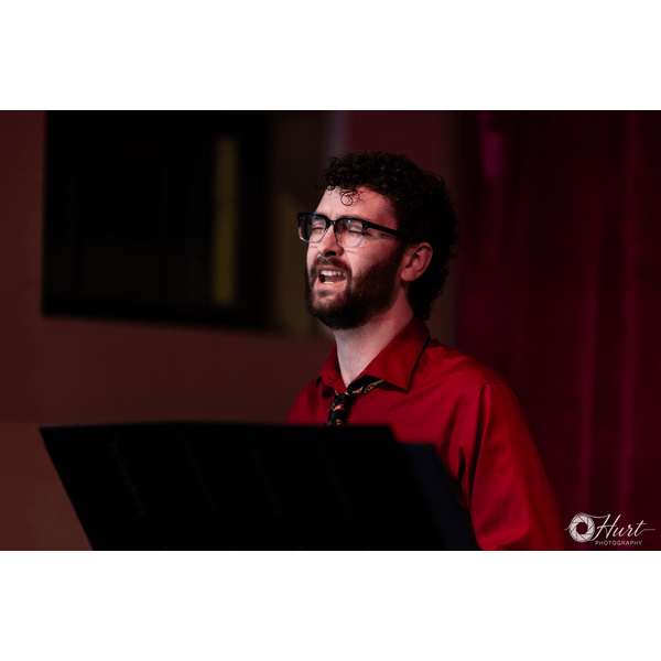 COMOCABARET TISTHESEASON JAH0130