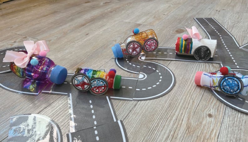 Bánh xe ơi, cùng chơi nào~♬