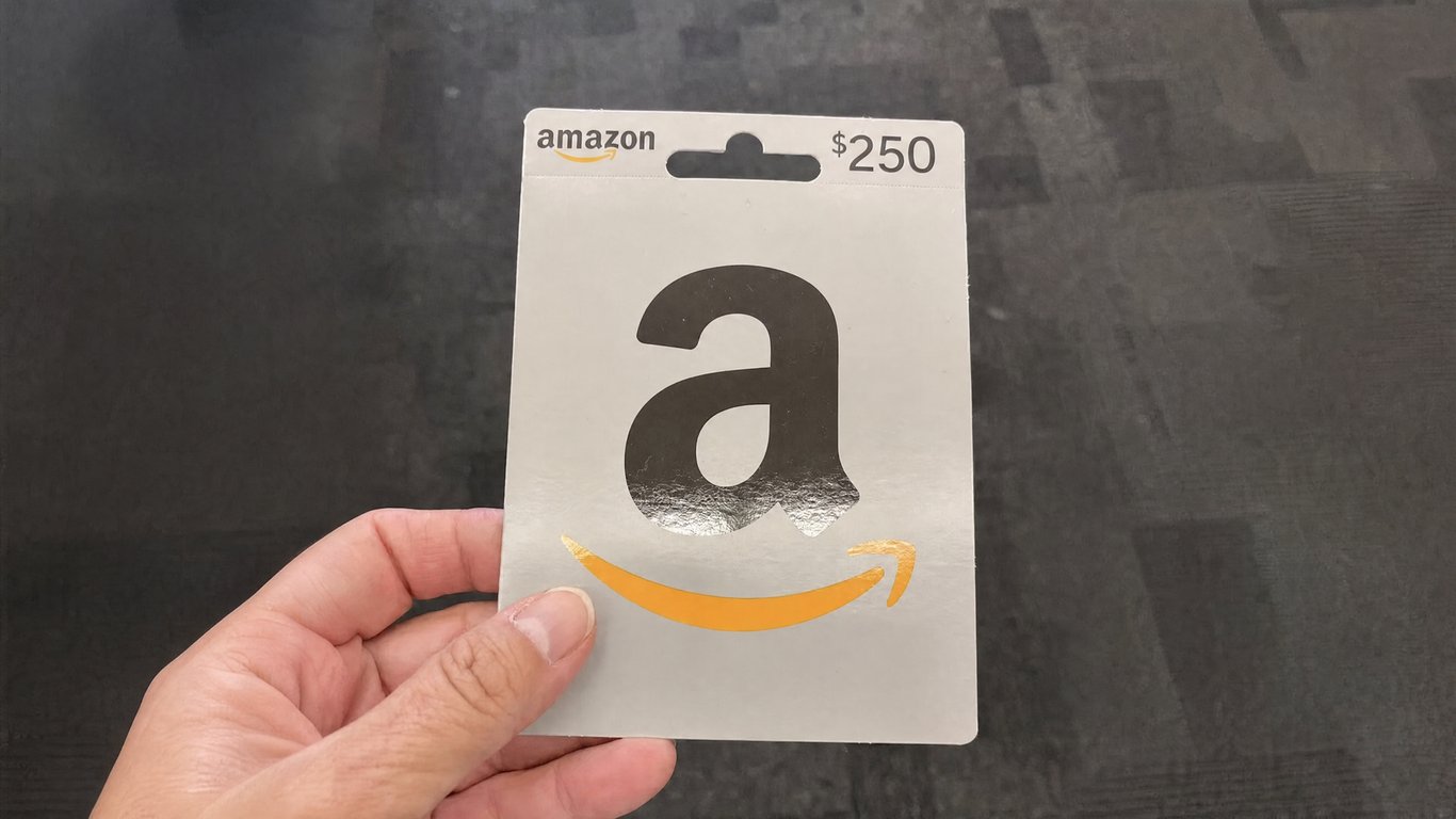 $250 Amazon gift card