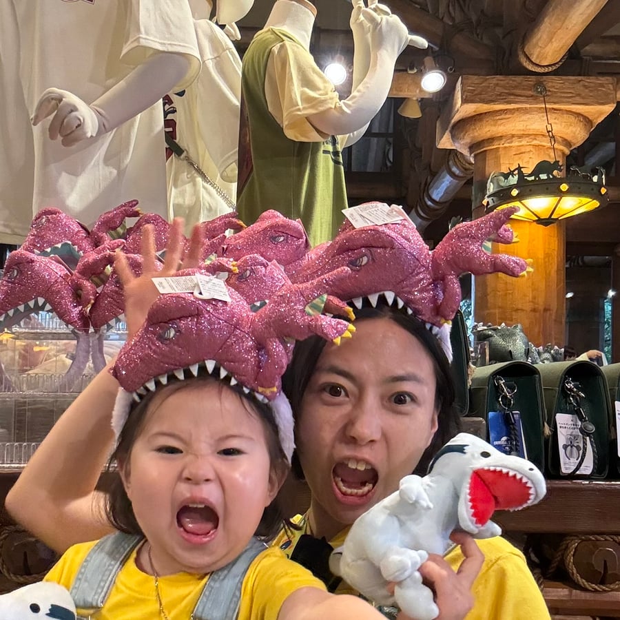A Trip Abroad with Just Mom and Child <Osaka Edition> Osaka Transportation, Umeda Hotel Recommendations, and Even Universal Studios! — 1