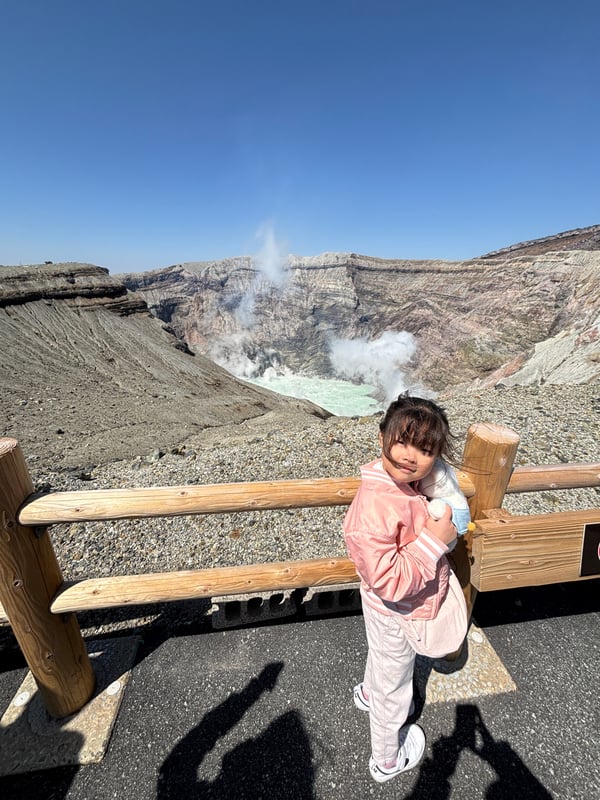 Just follow this itinerary. 3 nights, 4 days in Kumamoto, a small Japanese city, with a child.
