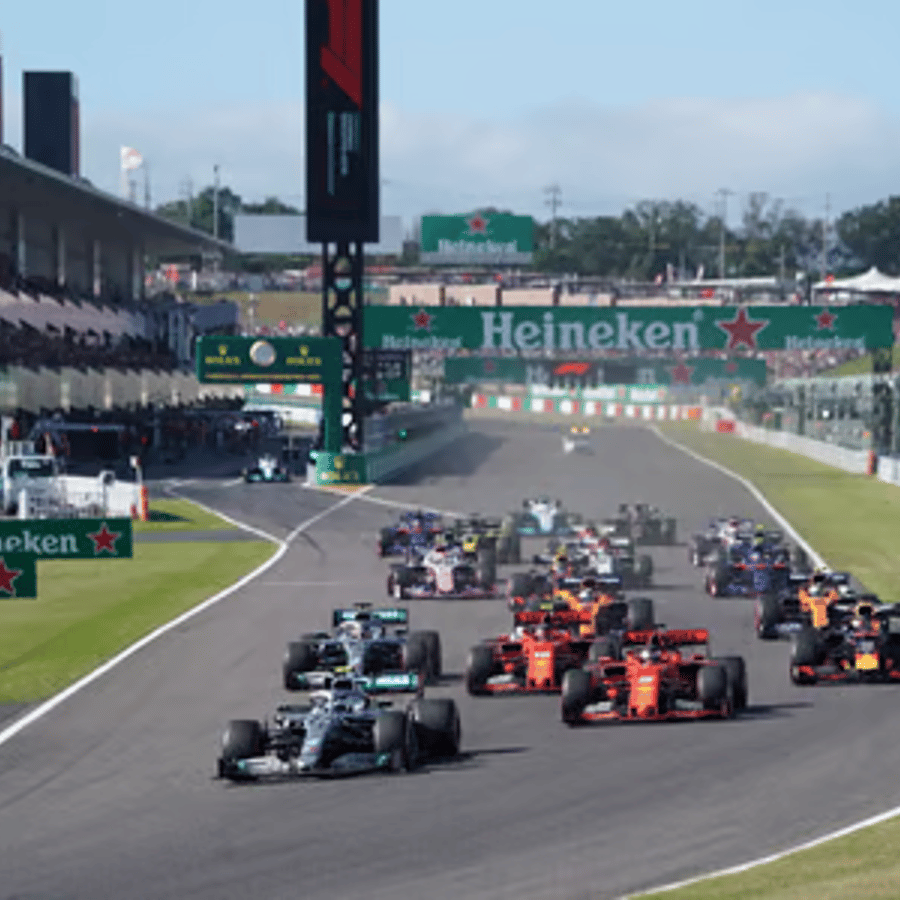 Suzuka-brautin í Japan — mynd frá fyrri kappakstri.