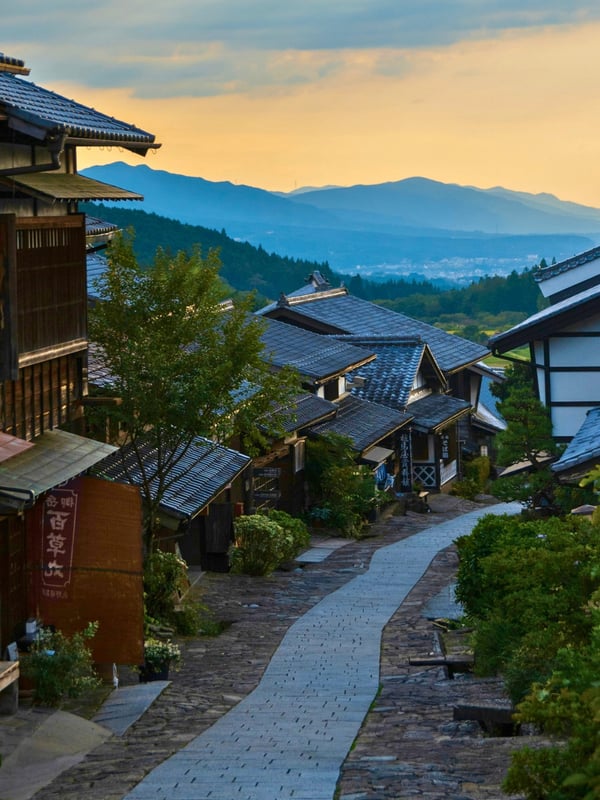 Central Japan: 7 Days Beyond the Tourist Trail 