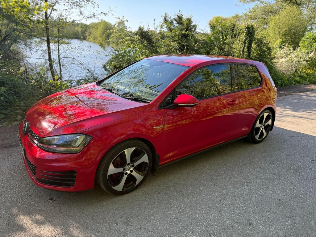 2016 Volkswagen Golf