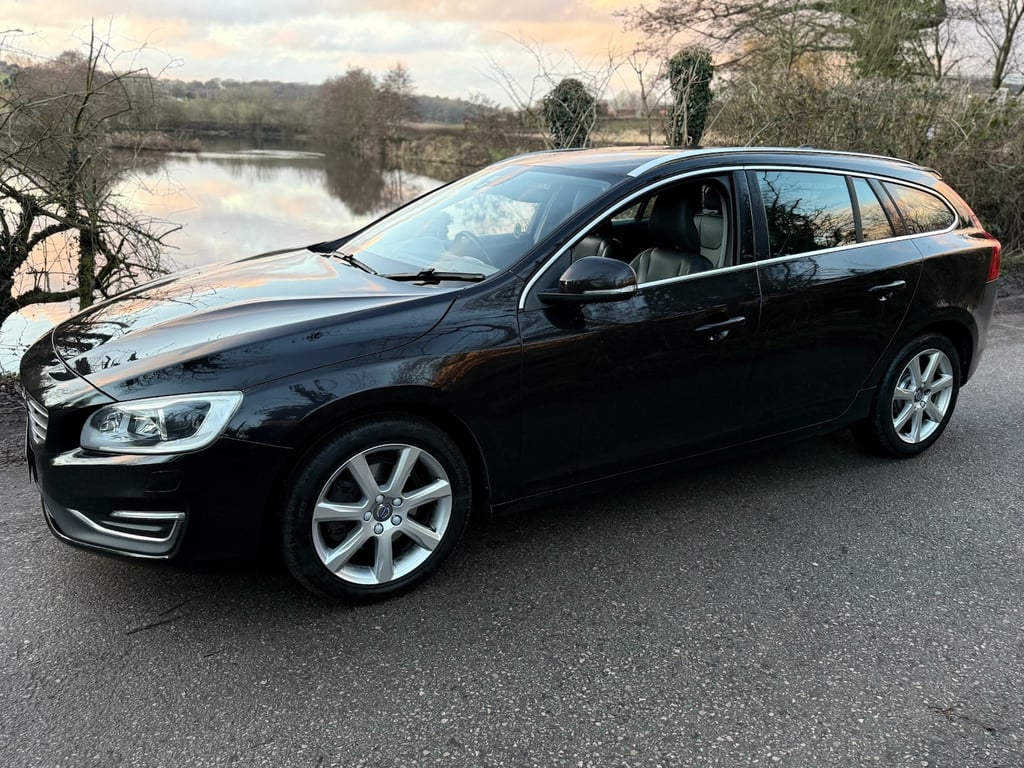 2016 Volvo V60 2016 (65) - D3 [150] SE Lux Nav 5dr Geartronic