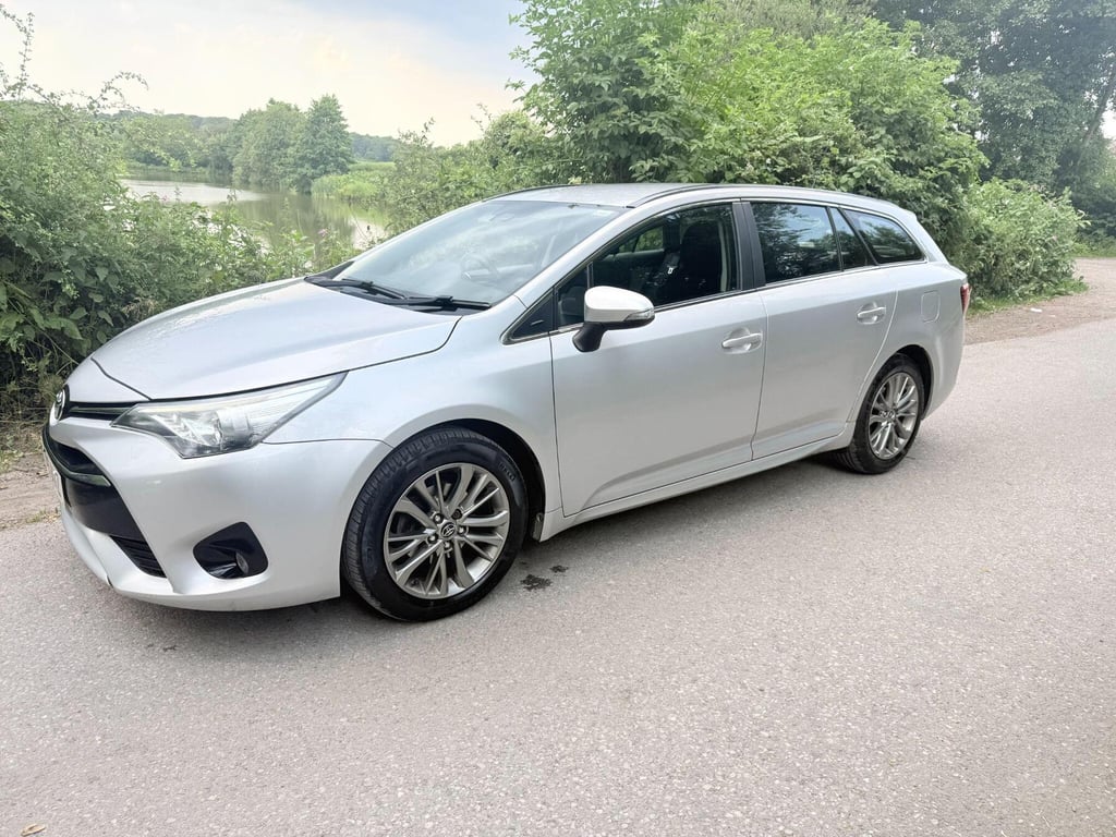 2016 Toyota Avensis