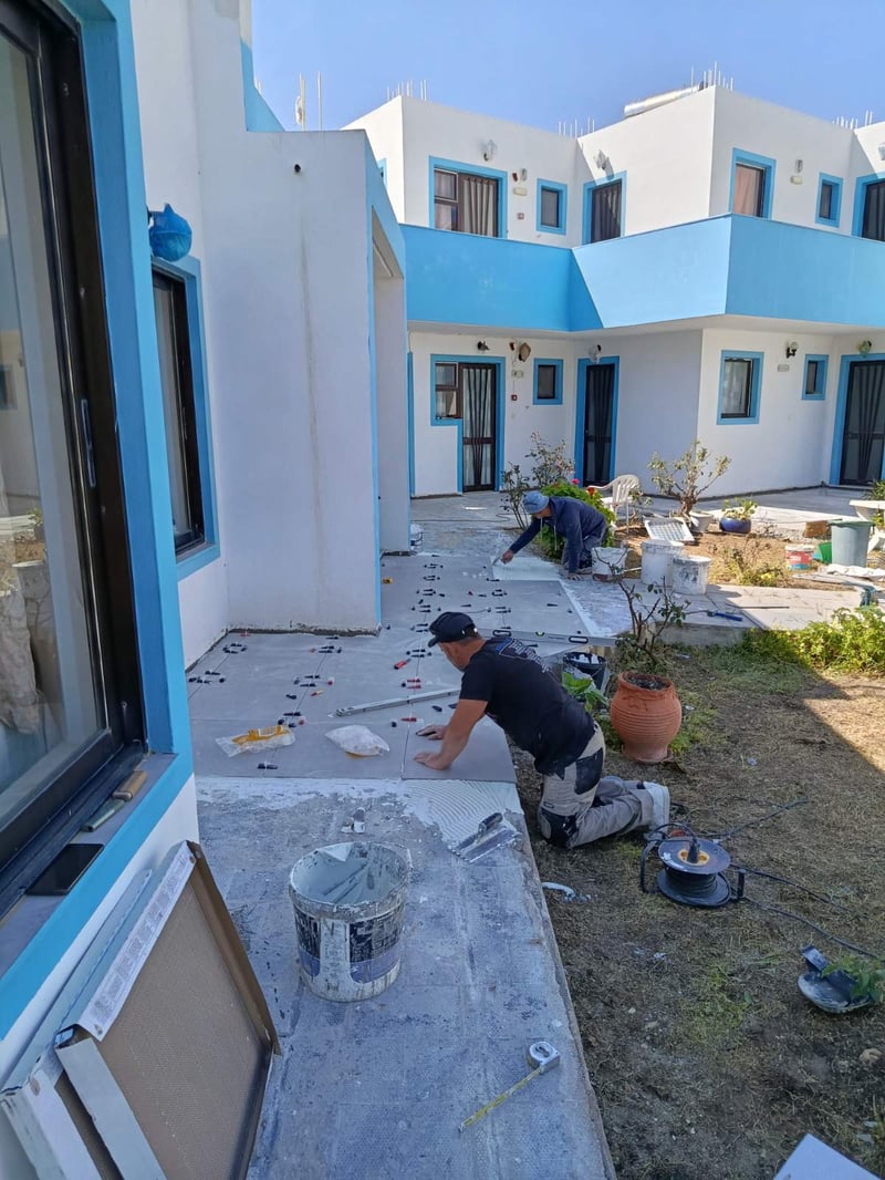 Μετά: Πλακόστρωση αυλής
