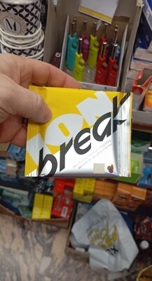Break White Chocolate with Raisins Almonds Hazelnuts 85g
