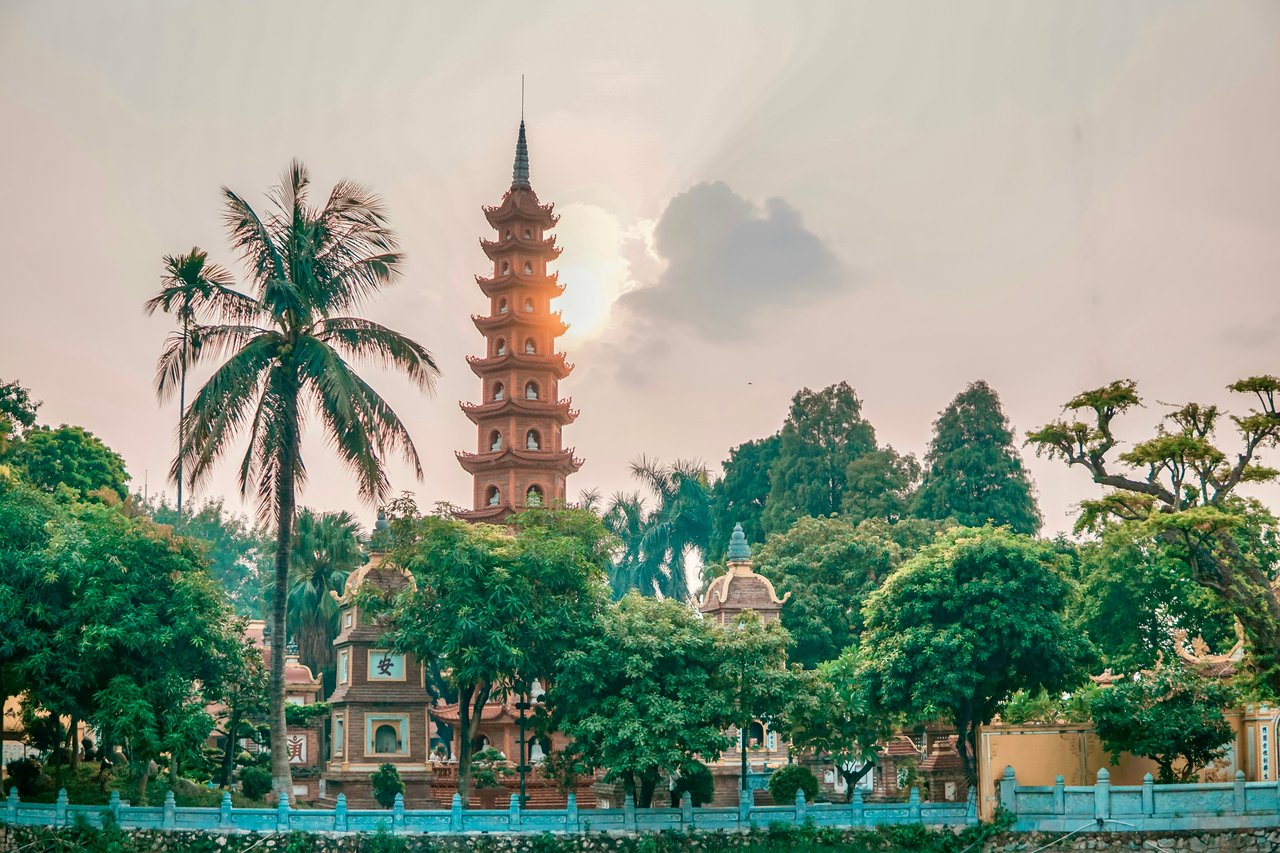 Vietnam tour, photo 2 of 11