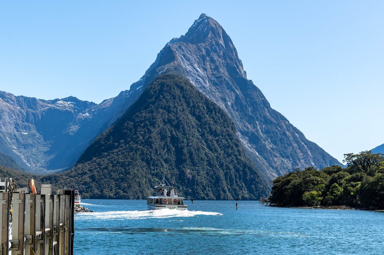 New Zealand tour, photo 1 of 14