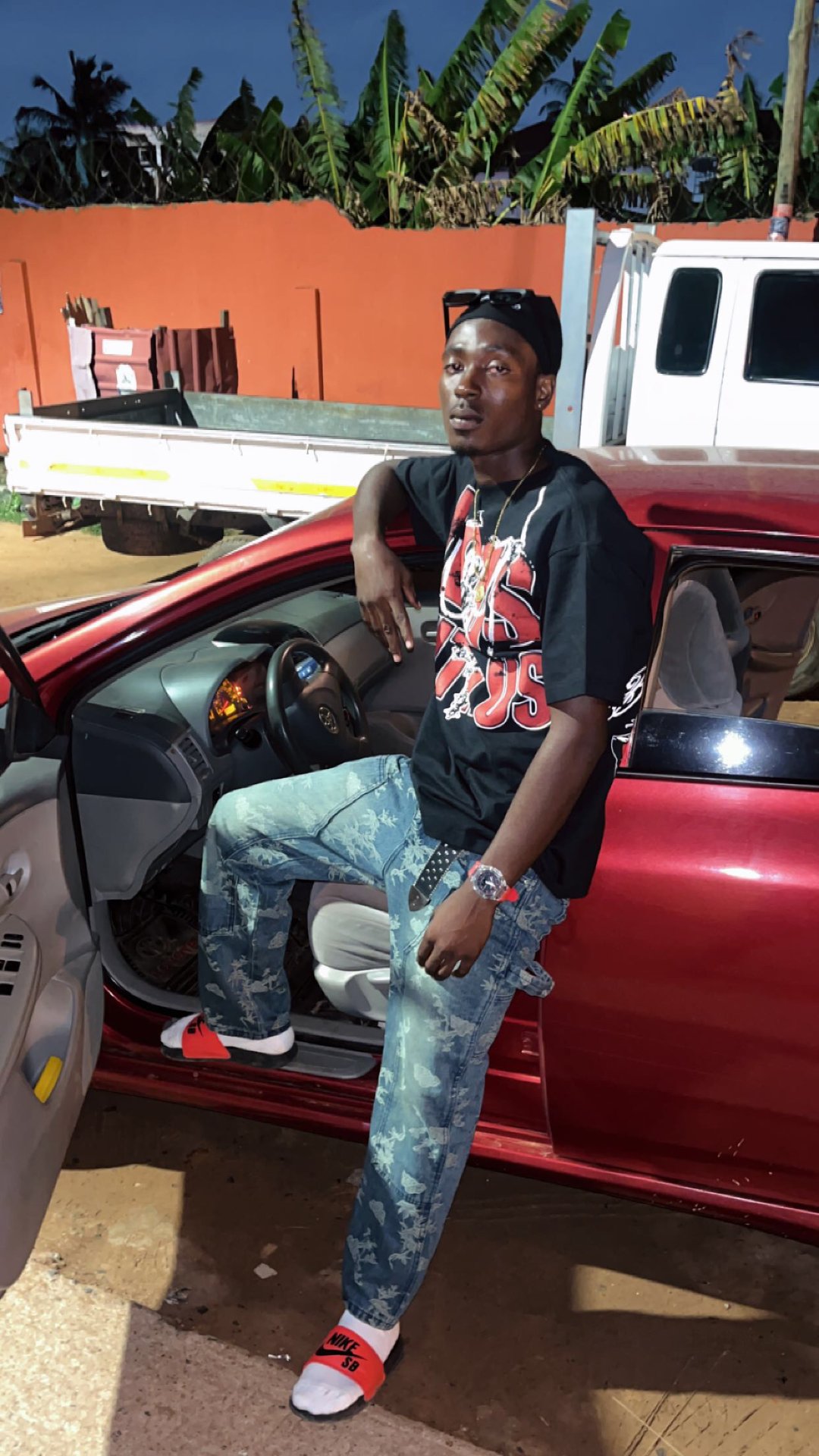 Profile photo for TUPAC