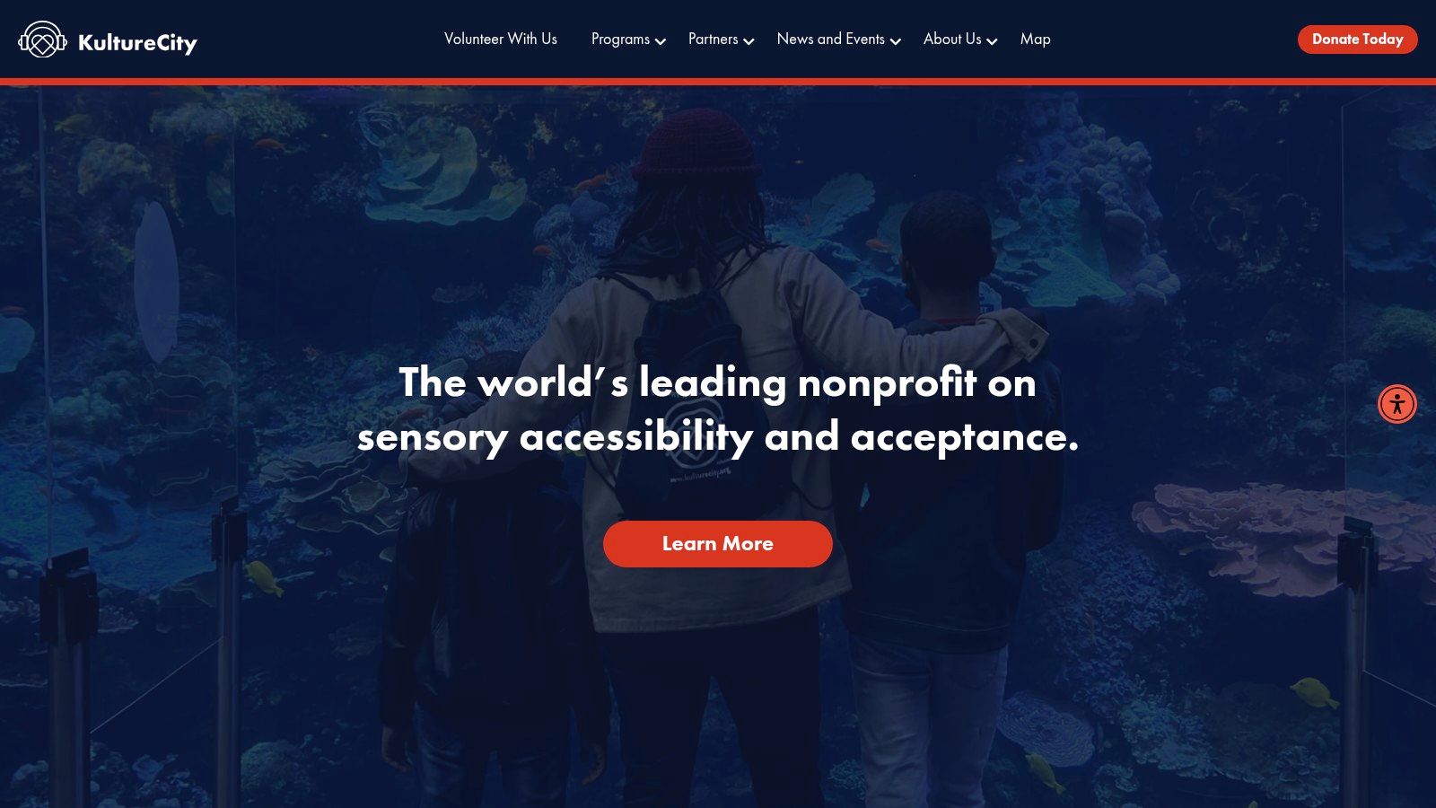 A sensory-inclusive aquarium exhibit certified by KultureCity.