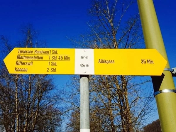 At Türlersee there is a circular path and many other wonderful hiking trails.