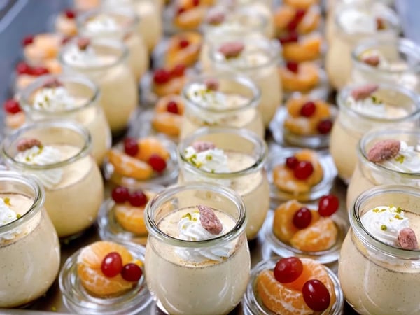 Caramel custard in small Weck jars for the dessert buffet